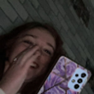 Meet your Posher, Avah